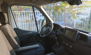 Nissan Interstar
